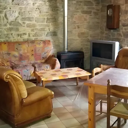 Сasa de vacaciones La Bélugue à Ste-enimie Prades (Lozere)
